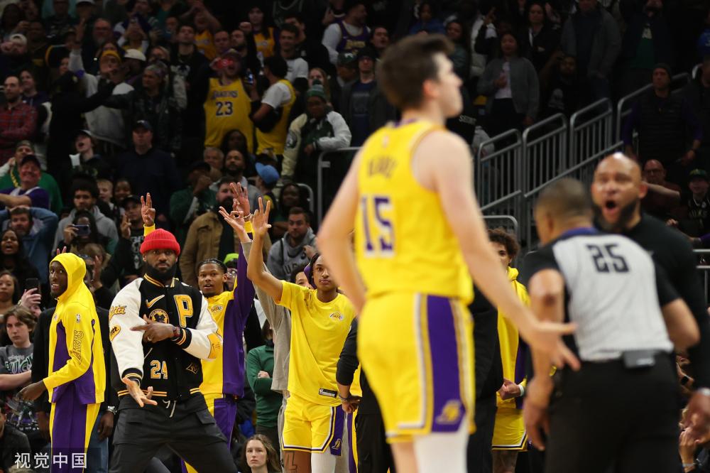 供了蓝本 供了蓝本