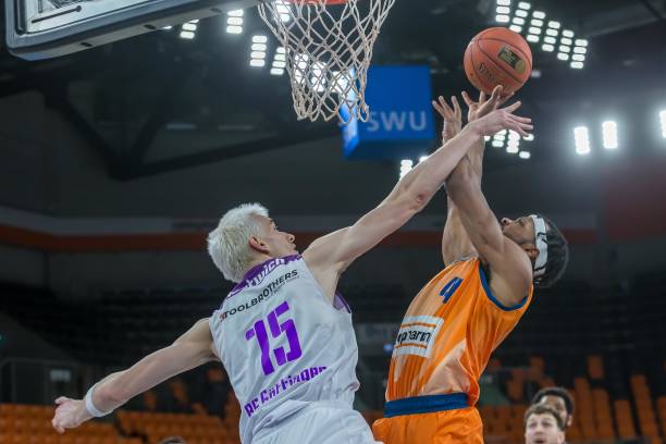 动员用自己 动员用自己