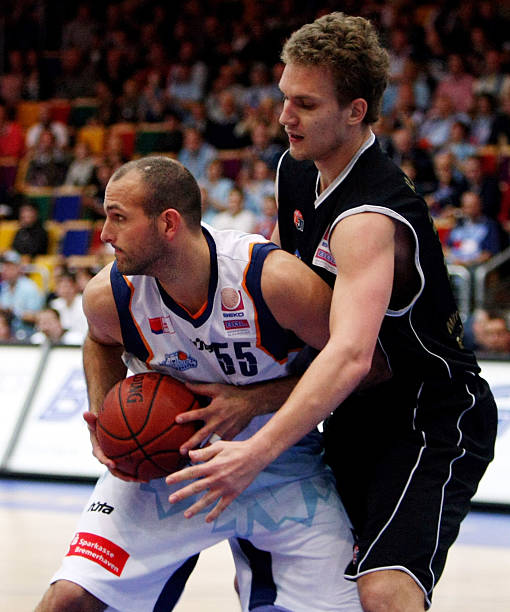 准的传球撕 准的传球撕